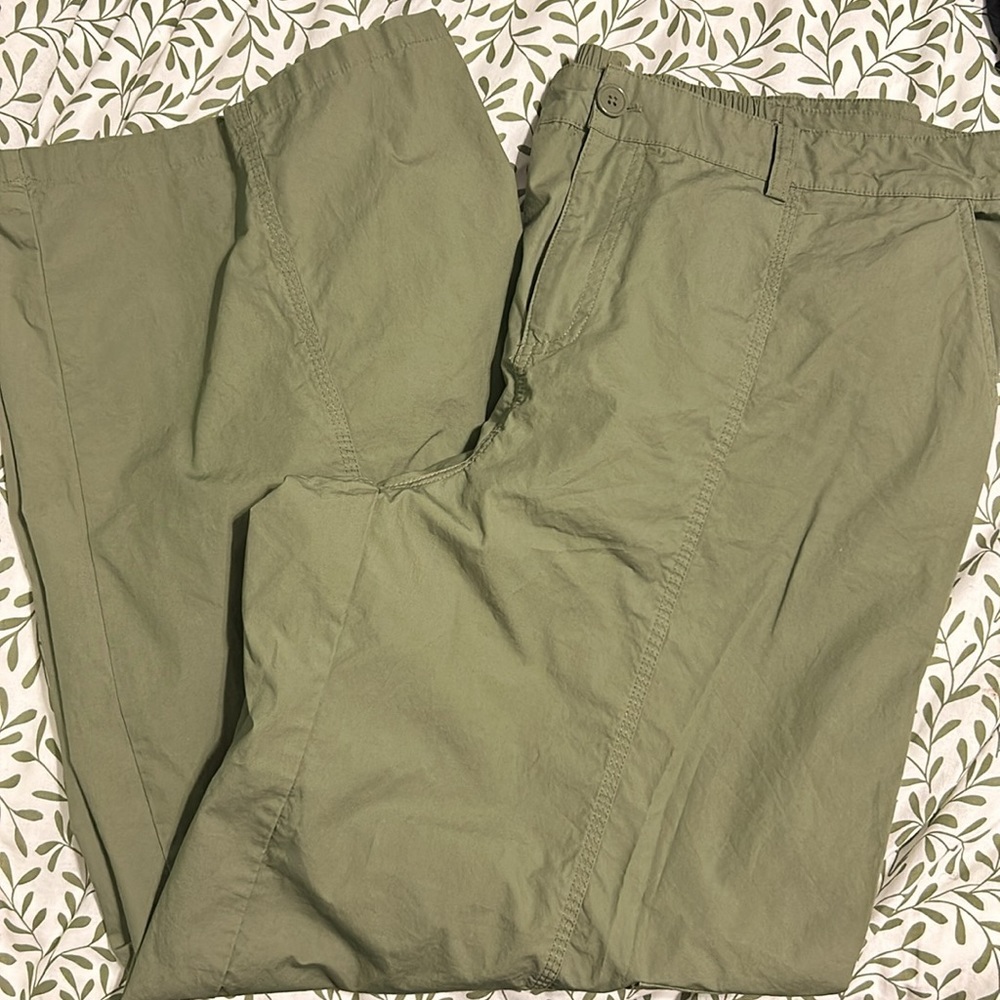 Wild Fable Green Cargo Pants | Lightweight, Oversized | Summer Pants w/ Pockets